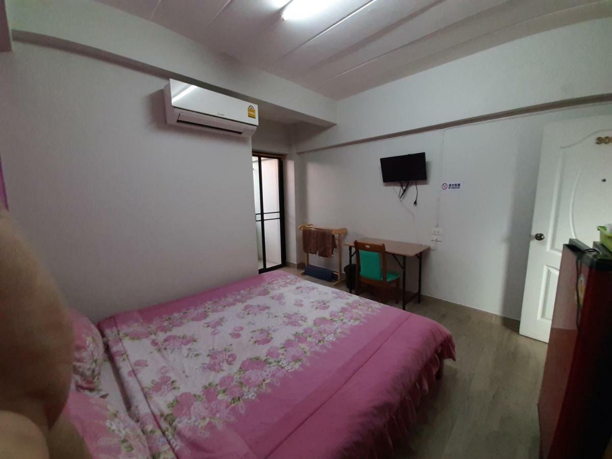 Vanlisut Hotel Ngamwongwan Νονταμπουρί Εξωτερικό φωτογραφία